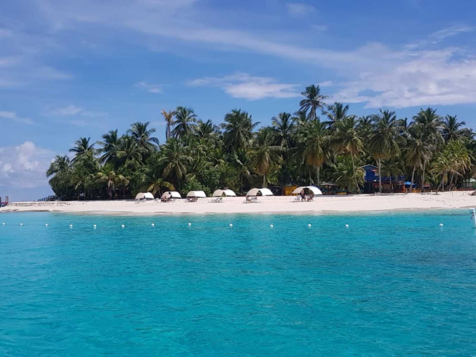 Tour Bahía San Andrés en Catamarán Tritón Atardecer en el mar de los