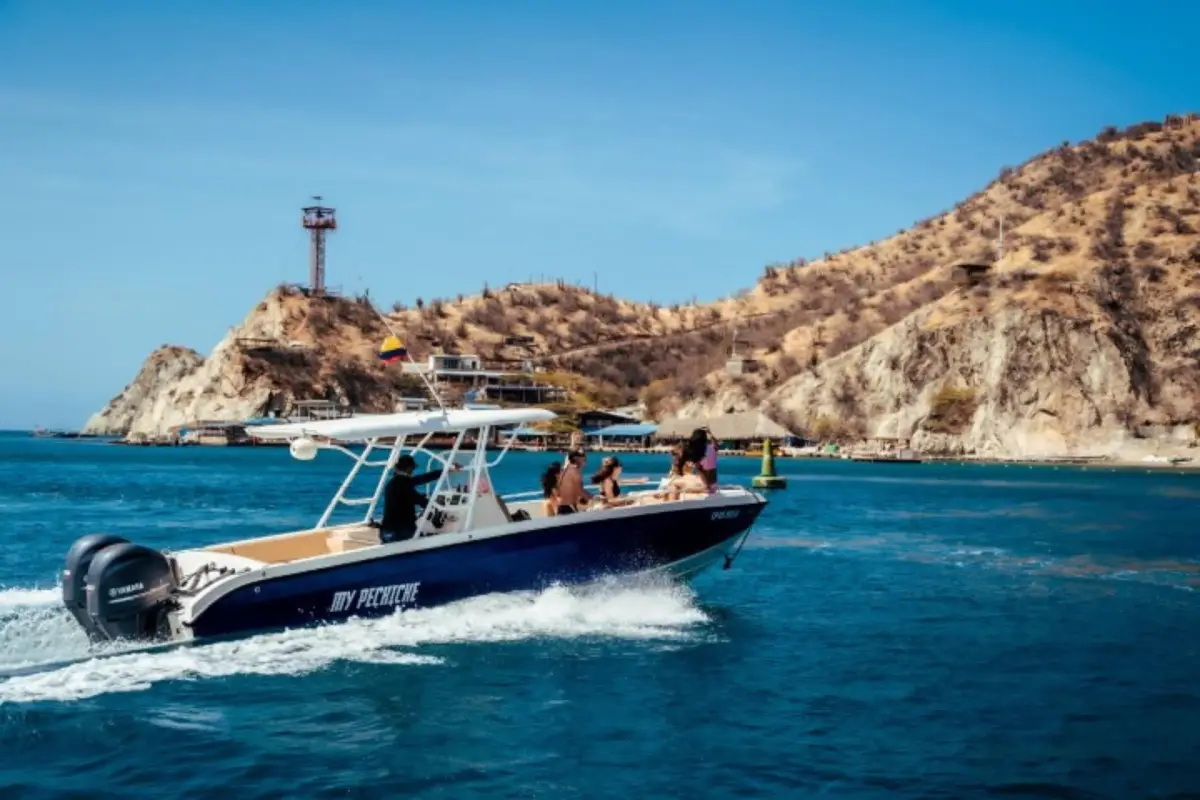 Speedboat Rentals in Santa Marta